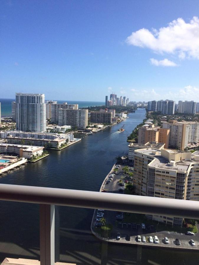 Resort Studio Balcony With Front Bay View Hallandale Beach Bagian luar foto