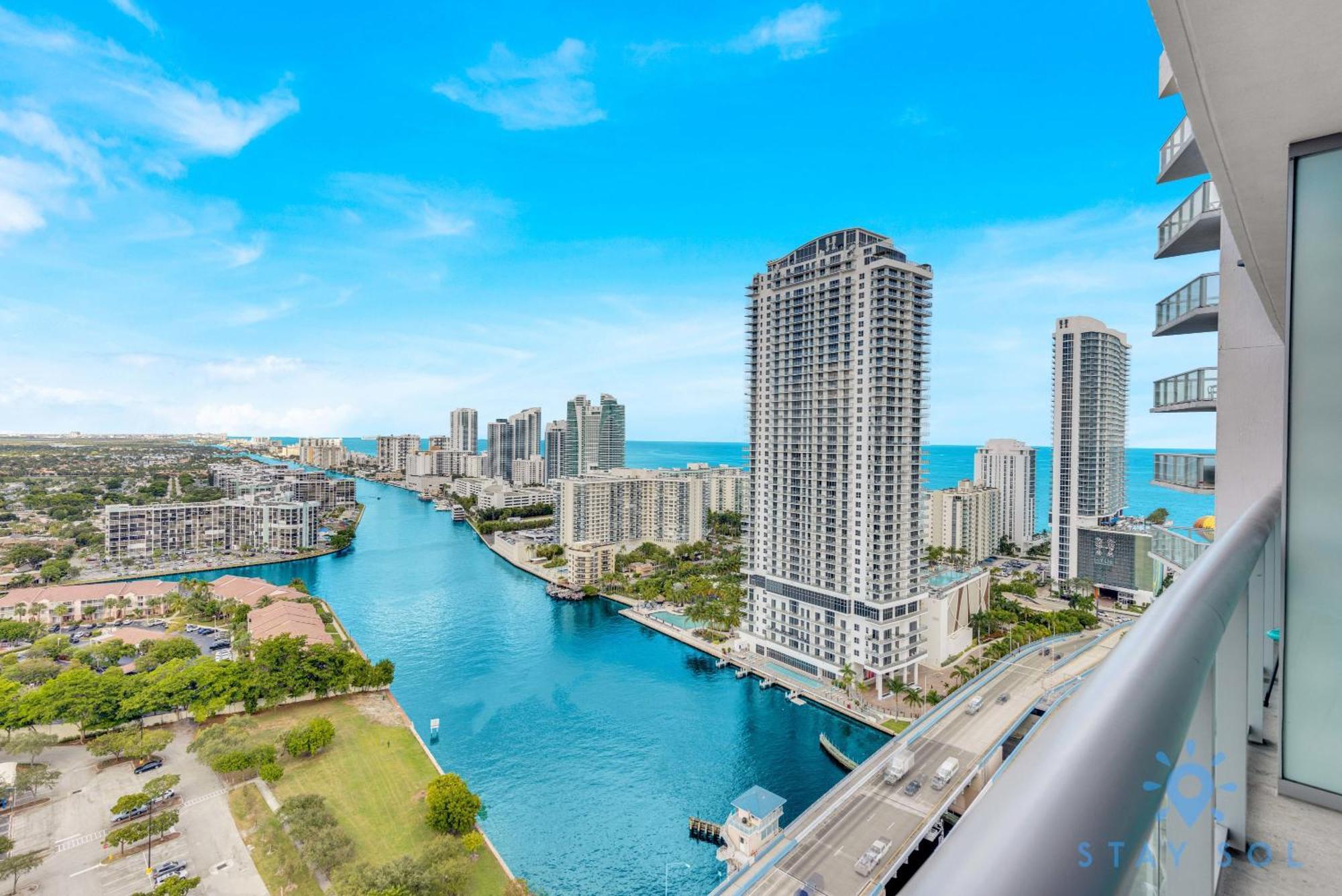 Resort Studio Balcony With Front Bay View Hallandale Beach Bagian luar foto